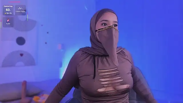 Aminaa Kaarim online show from August 2026 02:03:02 AM