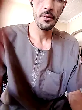 Snapshot of Thisizhakim chatting on June 2026 11:04:02 AM Thisizhakim online show from June 2026 11:04:02 AM