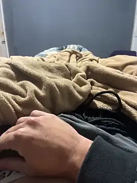 SnowyChimney48 online show from April 2026 02:27:02 AM