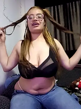 annie yin1 online show from April 2026 06:35:01 PM