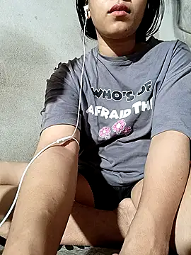 Pari 76 online show from March 2026 06:56:02 PM