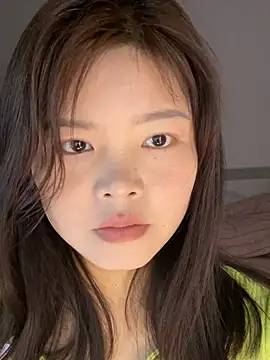 Snapshot of Flowers018 chatting on March 2026 06:50:01 AM Flowers018 online show from March 2026 06:50:01 AM