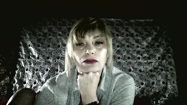 Lia Rayss online show from March 2026 08:12:01 PM