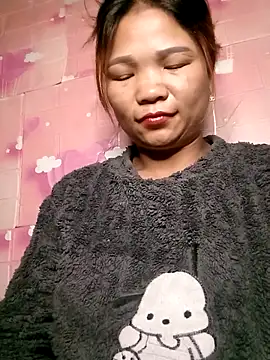 maymay121 online show from May 2026 10:29:01 PM