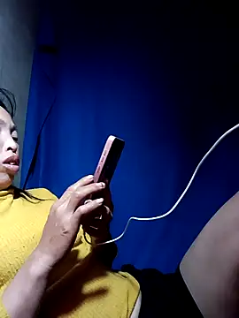 NIANIAKUTE online show from April 2026 10:08:02 PM