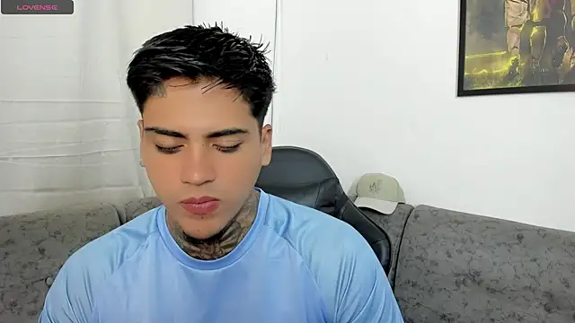 sweetlatinoboy online show from August 2026 09:56:01 AM