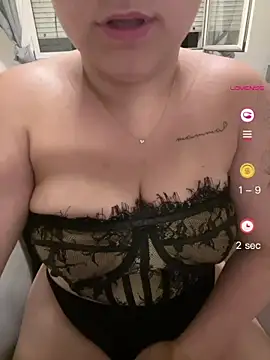 martinaa cresa online show from July 2026 08:03:02 PM