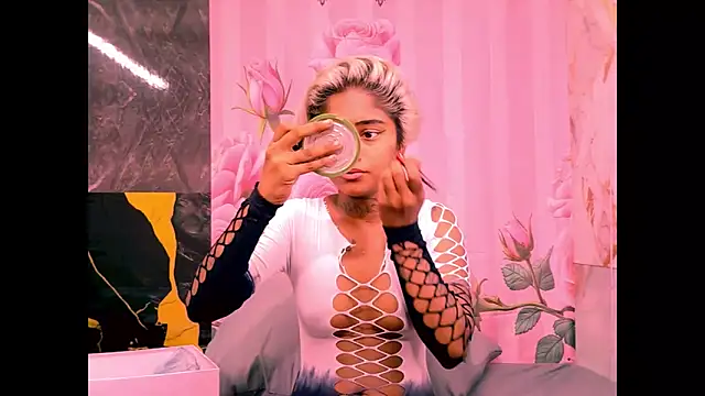 indian barbie online show from April 2026 10:07:01 AM