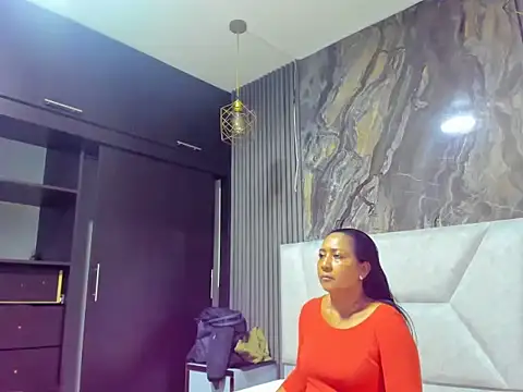 Snapshot of ZafiroHL chatting on March 2026 06:03:02 PM ZafiroHL online show from March 2026 06:03:02 PM