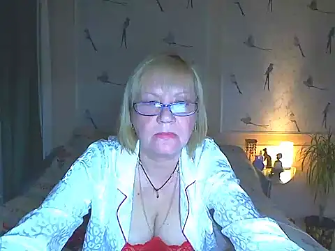 Anessa7321 online show from May 2026 06:03:01 PM
