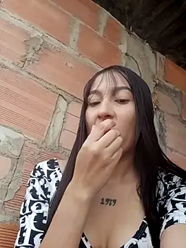 Wild-lovers18 online show from May 2026 05:29:01 PM