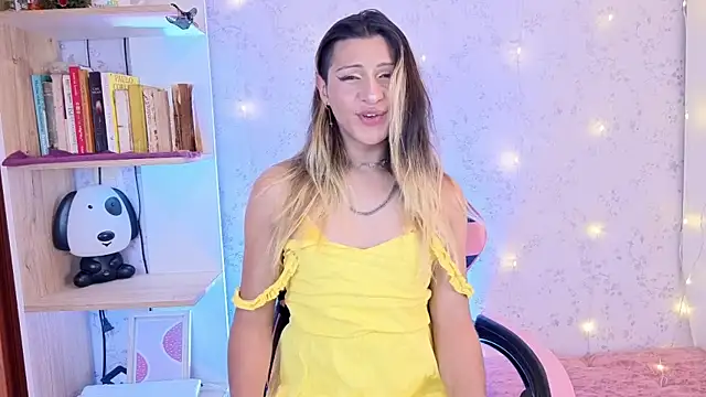  Alexaavandercloude online show from July 2026 08:44:02 PM