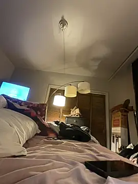 JulieetteLatte online show from July 2026 01:52:01 AM