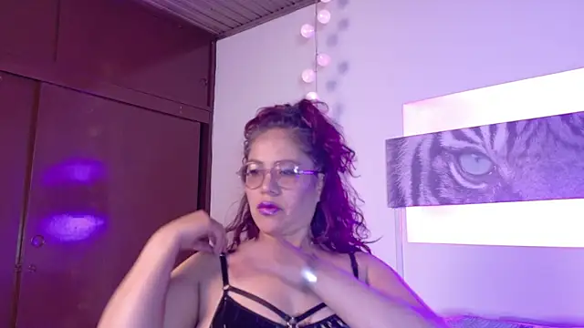 Snapshot of Mariia_Paulaa chatting on July 2026 04:18:01 AM Mariia Paulaa online show from July 2026 04:18:01 AM