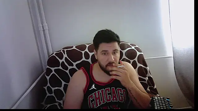 Gianiboy99 online show from May 2026 05:24:01 AM