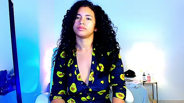 Luciianita lov199 online show from May 2026 09:05:02 AM