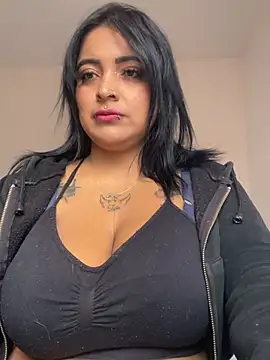 Sarah-917 online show from July 2026 06:24:02 PM