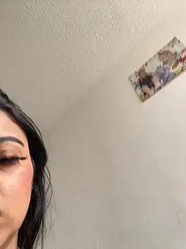 Sarah-917 online show from July 2026 05:09:02 PM