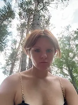 NinaParri online show from July 2026 07:23:02 AM