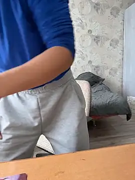 MikkyDo online show from March 2026 08:40:02 AM