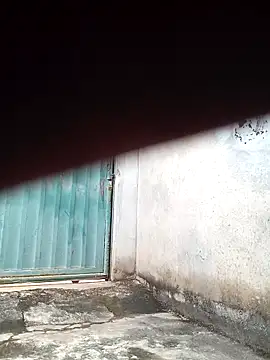 eu lauraa online show from March 2026 11:47:02 AM