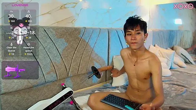 cococumps online show from April 2026 08:57:02 PM