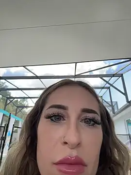 Snapshot of laurenlotus chatting on March 2026 08:25:02 PM laurenlotus online show from March 2026 08:25:02 PM