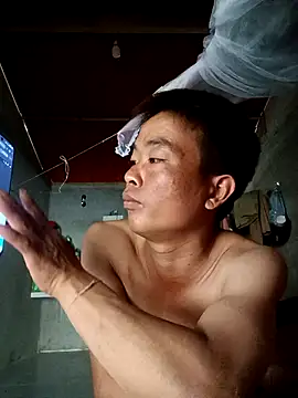 Snapshot of boy-pho- chatting on April 2026 07:31:01 AM boy-pho- online show from April 2026 07:31:01 AM