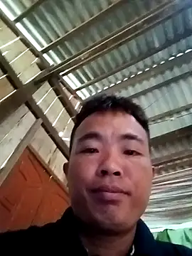 Snapshot of boy-pho- chatting on April 2026 06:05:01 AM boy-pho- online show from April 2026 06:05:01 AM