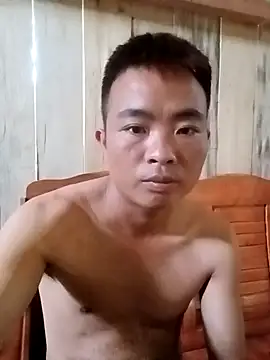 Snapshot of boy-pho- chatting on April 2026 07:39:01 AM boy-pho- online show from April 2026 07:39:01 AM