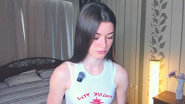 JulissaLipoma online show from July 2026 07:33:02 AM