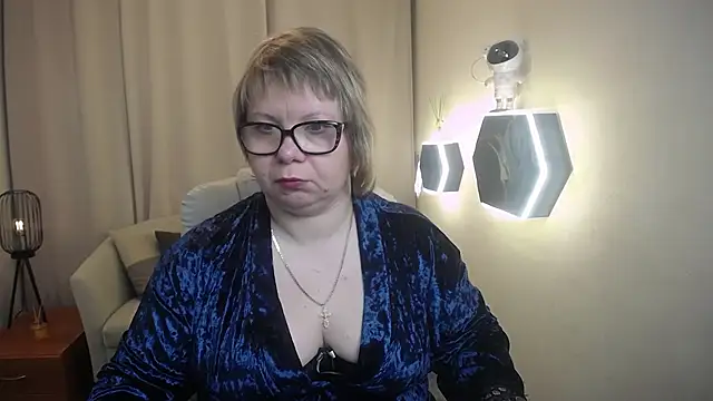 BonnnyBoobsy online show from April 2026 05:54:02 AM