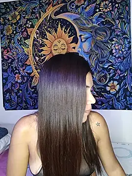 isabellahofmann online show from May 2026 10:01:02 AM