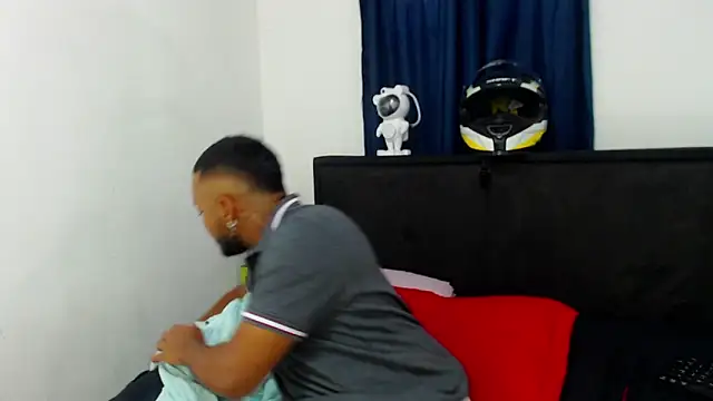 MascTyler online show from April 2026 10:12:02 PM