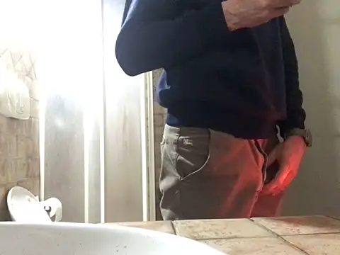 Snapshot of saber910 chatting on March 2026 05:28:01 PM saber910 online show from March 2026 05:28:01 PM