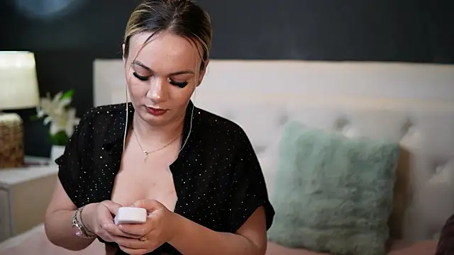 DaliaParis online show from June 2026 08:29:01 PM