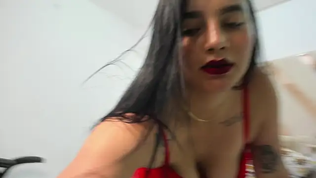 amaia roush online show from March 2026 07:07:02 PM