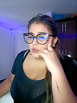 Snapshot of Bonny_rousse01 chatting on May 2026 12:34:02 PM Bonny rousse01 online show from May 2026 12:34:02 PM