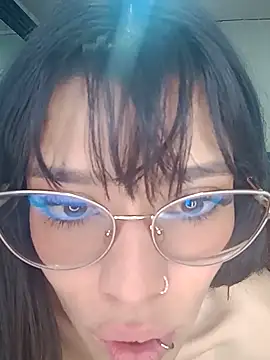 Snapshot of avalustyy chatting on March 2026 11:15:01 PM avalustyy online show from March 2026 11:15:01 PM