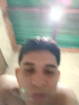 alee28728 online show from April 2026 07:00:02 AM
