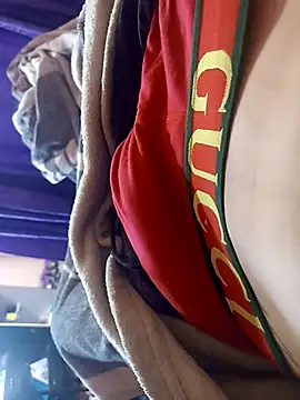 Snapshot of andriws15 chatting on March 2026 08:12:02 PM andriws15 online show from March 2026 08:12:02 PM