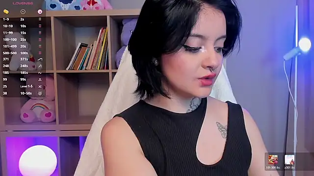  EmilyRouge  online show from April 2026 04:30:02 AM