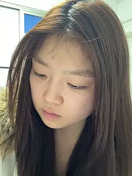 Snapshot of XJZ-01 chatting on March 2026 03:35:02 PM XJZ-01 online show from March 2026 03:35:02 PM