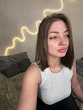 Snapshot of Arina_Babyy chatting on May 2026 05:02:01 AM Arina Babyy online show from May 2026 05:02:01 AM