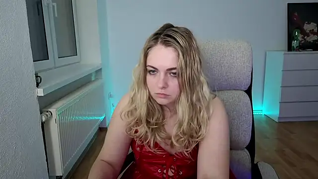 EvaKraz online show from April 2026 09:45:02 PM