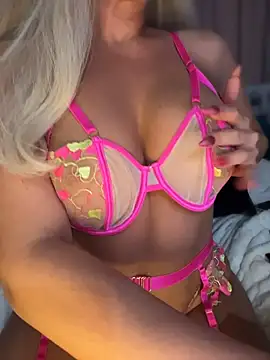 PinaColaBoom online show from July 2026 04:57:01 PM