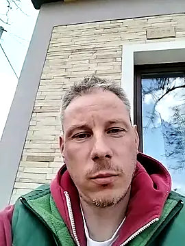 Userandmmm online show from March 2026 01:37:01 PM