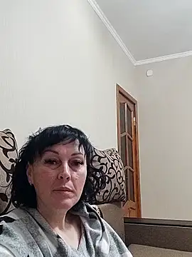 Snapshot of HelgaDennis chatting on May 2026 12:16:01 AM HelgaDennis online show from May 2026 12:16:01 AM