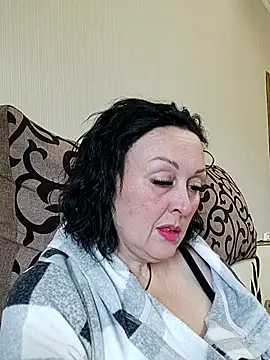 Snapshot of HelgaDennis chatting on June 2026 12:25:01 PM HelgaDennis online show from June 2026 12:25:01 PM