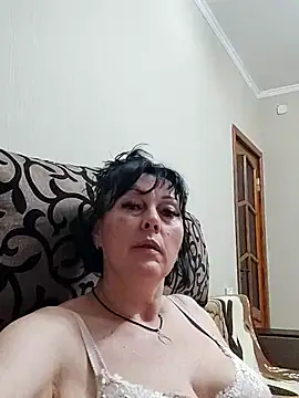 HelgaDennis online show from July 2026 09:00:02 PM